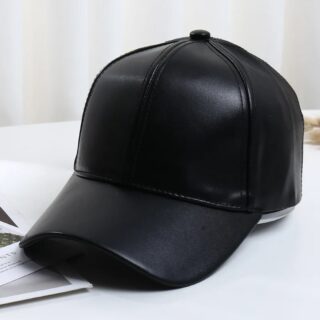 Casquette Noire Style Baseball en Simili Cuir