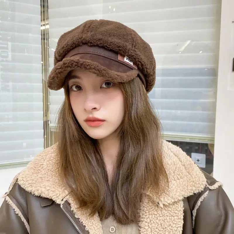 Chapeau vintage casquette gavroche fantaisie avec visière, marron – Couleurs Vintage